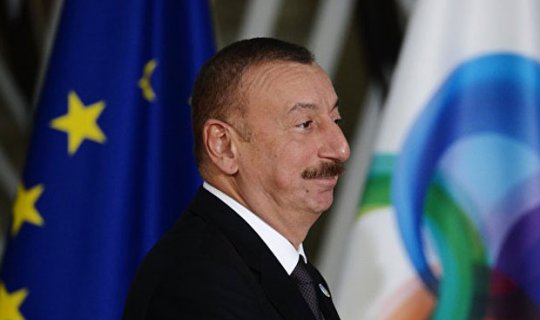 “OPEC+ müqaviləsinin 2018-ci ildən sonra da uzadılacağına ümid edirəm”