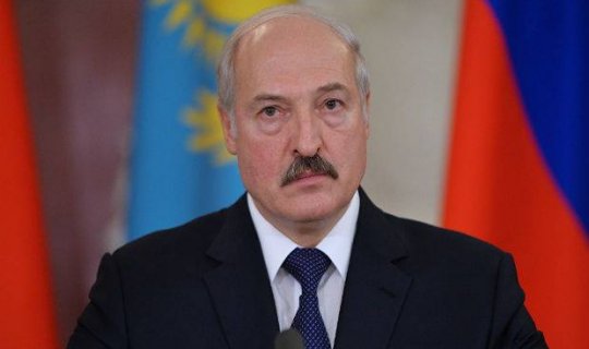 Aleksandr Lukaşenko: “Paşinyana dedim ki, dilini niyə bir yerində gizlətmisən?”