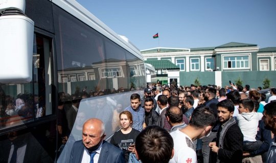 Dövlət Xidməti: Səfərbərliyə cəlb olunanların cəbhəyə yola salınmasına başlanıldı