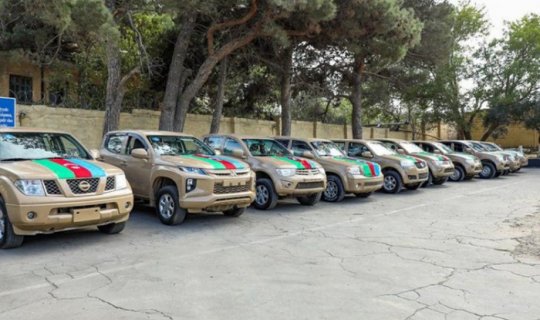 Federasiya ordu üçün pikaplar ayırdı -xa0FOTOLAR