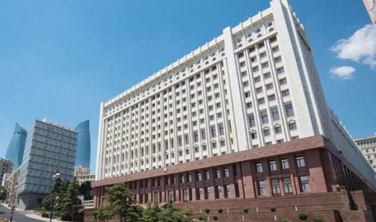 PA və Birinci vitse-prezidentin katibliyinin rəhbər şəxsləri Silahlı Qüvvələrə yardım etdi