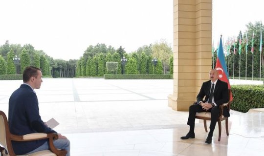 İlham Əliyev Rusiyanın “Pervıy Kanal” televiziyasına müsahibə verib - FOTO