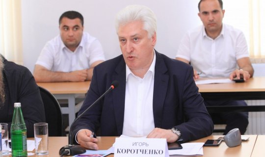 Ekspert: “Azərbaycanın dinc şəhərlərini atəşə tutanlar Haaqa Məhkəməsində mühakimə olunmalıdır”