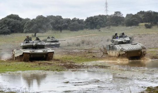 Ermənilər tank sürməyə hərbçi tapmırlarxa0- Polkovnik açıqladı