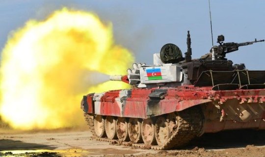 Düşmənin zirehli tank bölməsi darmadağın edilib