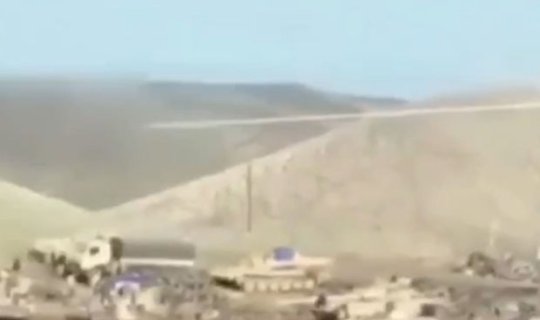Ermənilər döyüş texnikalarını qoyub qaçır - VİDEO