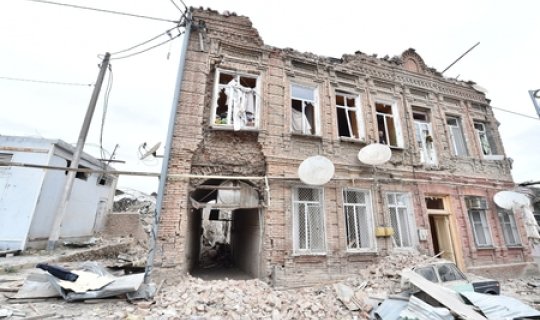 İtaliyalı parlamentarilər Ermənistanın Azərbaycanın Gəncə şəhərinə raket hücumlarını pisləyib