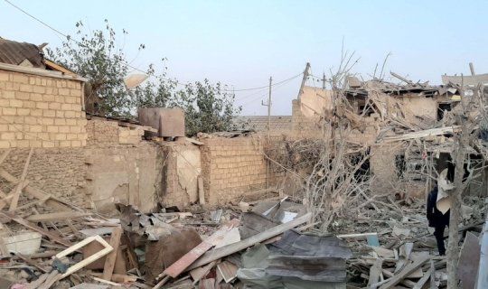 Gürcüstan mətbuatı Ermənistanın Gəncəni raket atəşinə tutmasından yazır
