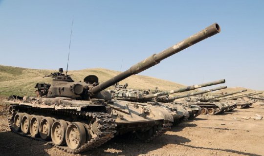 Düşmənin döyüş meydanında atıb-qaçdığı növbəti hərbi texnikalar -xa0 FOTO + VİDEO