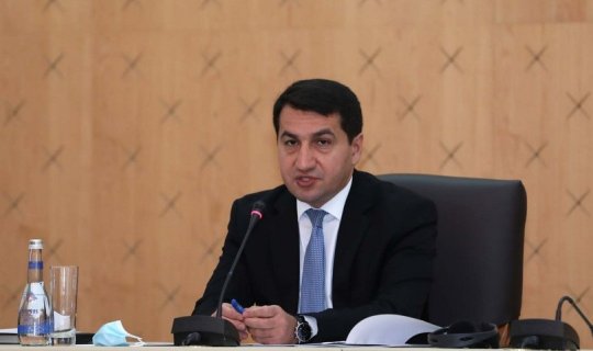 Hikmət Hacıyev: “Ermənistanın baş naziri yenidən yalan danışır” - FOTO