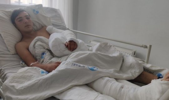Hərbiyə aparsalar, gedib özüm qisasımı alardım, amma 16 yaşım var - Erməni raketinin qurbanı danışır - FOTO