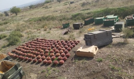 Cəbhəboyu ərazilərdə top mərmisi, raketlər, tank əleyhinə minalar zərərsizləşdirildi - FOTOLAR