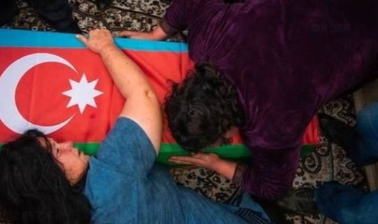 Erməni terrorunun 16 yaşlı qurbanı dünya şöhrətli fotoqrafın obyektivində - FOTO
