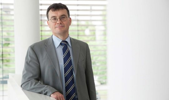 Alman professor: “Azərbaycan torpaqlarını uğurla işğaldan azad edir\