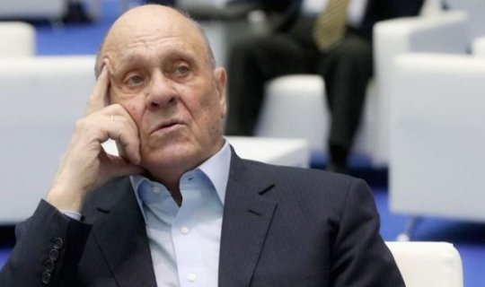 Əfsanəvi kinorejissor Vladimir Menşov: “Azərbaycanın hərbi əməliyyatları davam etdirmək üçün səbəbi var\