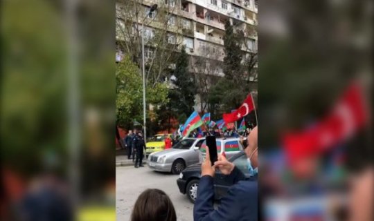 Azərbaycan xalqı qələbəni qeyd edir - VİDEO
