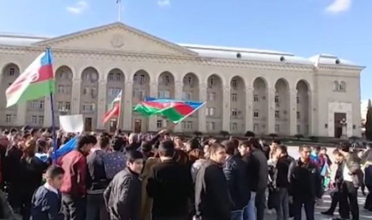 Gəncədə zəfər bayramı - VİDEO