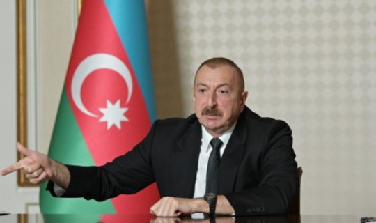 Dövlət başçısı: “Bəyanatda Dağlıq Qarabağın statusu haqqında bir kəlmə də yoxdur”