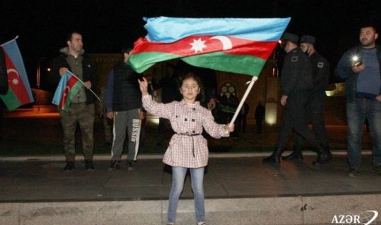 Zəfər xəbəri ilə açılan xoş müjdəli günə doğru... - FOTOREPORTAJ