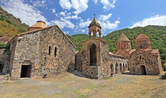 Tarixçi alim:xa0“Bütün izlər Kəlbəcərdəki Xudavəng monastırının ermənilərə aid olmadığını göstərir”
