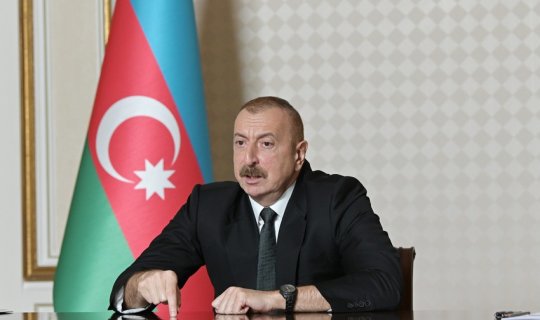 Dövlət başçısı: 