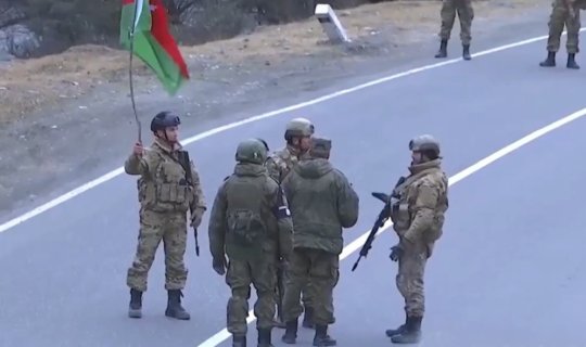 Kəlbəcərdə rus sülhməramlıları ilə Azərbaycan hərbçilərinin görüşü - VİDEO