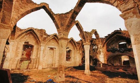 Ağdamda gördüyü mənzərə fotoqrafı dəhşətə gətirdi - FOTO