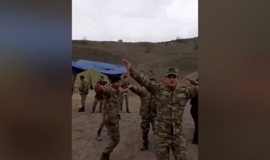 Qalib Azərbaycan əsgərlərinin rəqsi - VİDEO