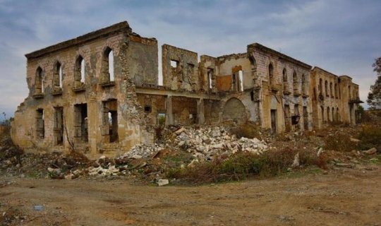 Ağdam: “Mən nə hiss edirəm? Ən əsası odur ki, biz salamatıq” - FOTO