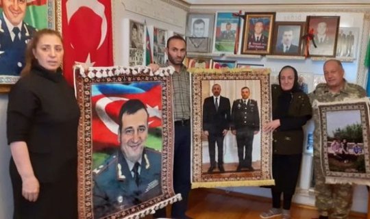 Azərbaycanın Milli Qəhrəmanı Polad Həşimovun anası ziyarət olunub