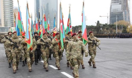 “Dəmir yumruğ”un şanlı təntənəsi - Müzəffər ordunun Zəfər yürüşündən FOTOREPORTAJ