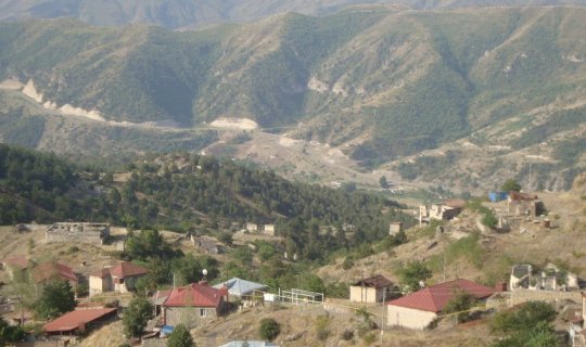 Türkiyənin müdafiə naziri: “Naxçıvan və Laçın dəhlizi ilə bağlı işlər bərabər aparılır”