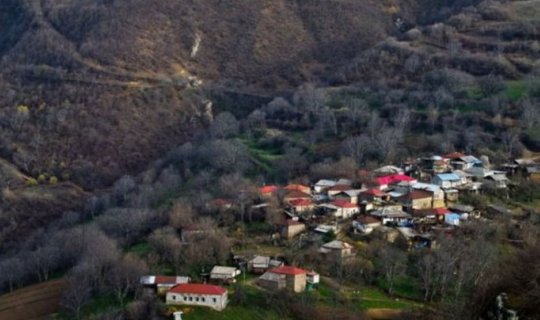 Ermənilər qorxudan evlərini yandırıb, Qafandan qaçır - FOTOFAKT