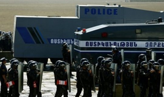 Qarabağdakı məğlubiyyətə görə Ermənistanda həbslər başladı