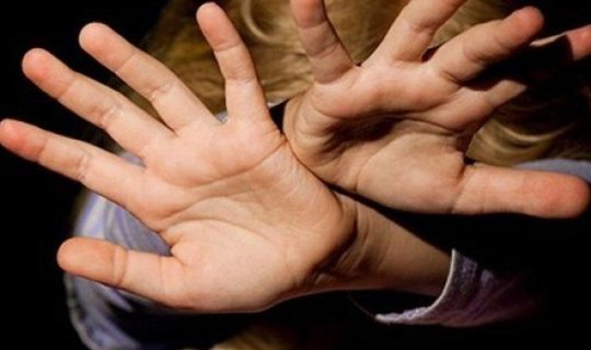 Kişi qızının nişanına gələn 13 yaşlı qızla cinsi əlaqədə oldu - Təfərrüat