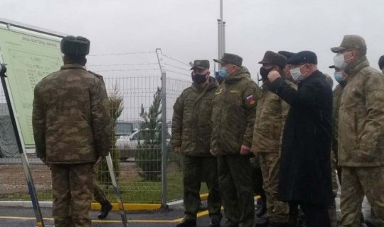 Türkiyə müdafiə nazirinin müavini: \
