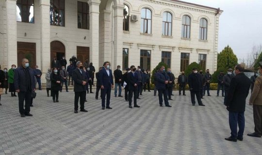 Azad olunmuş yerlərə icazəsiz səfərlərin təhlükəsi barədə maarifləndirici işlərə başlanılıb