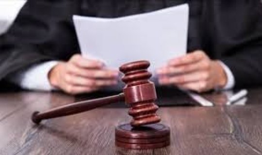 Yasamalda 35 yaşlı kişini öldürən şəxslər HAKİM QARŞISINDA