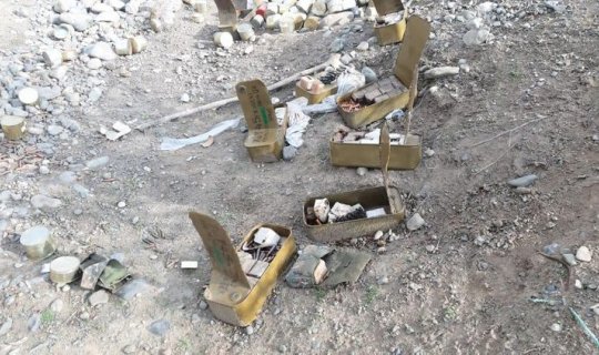Ağdamda ermənilərin atıb qaçdığı silah-sursat tapılıbxa0- FOTO