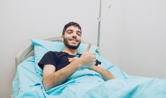 “YAŞAT” Fondu daha üç qazimizin müalicəsini öhdəsinə götürdü - FOTO