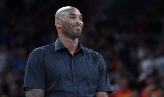 Əfsanəvi basketbolçunun kolleksiya kartı hərracda rekord qiymətə satılıb - FOTO