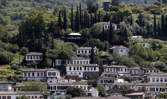 Turizmin vazkeçilməz ünvanı - İzmir