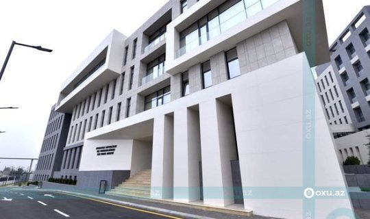 “İdeal” mağazalar şəbəkəsinin keçmiş sahibinin həbsinin təfərrüatı məlum oldu