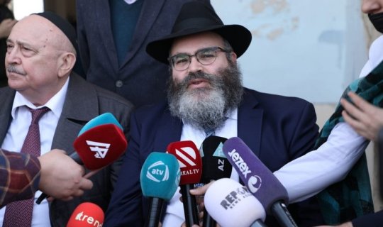 Baş ravvin: 