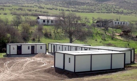 Azad olunmuş ərazilərdə modul tipli yataqxanaların quraşdırılmasına başlanıldı