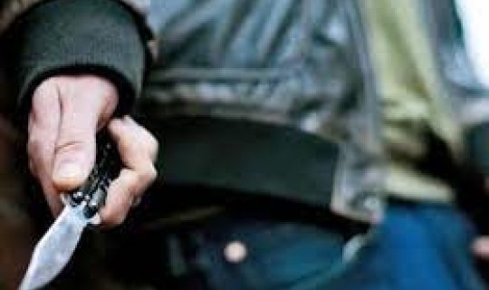 Paytaxtda 24 yaşlı gənc tanışı tərəfindən bıçalanıbxa0