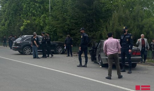 Ağdamda iki avtomobil toqquşub, ölən və xəsarət alanlar var