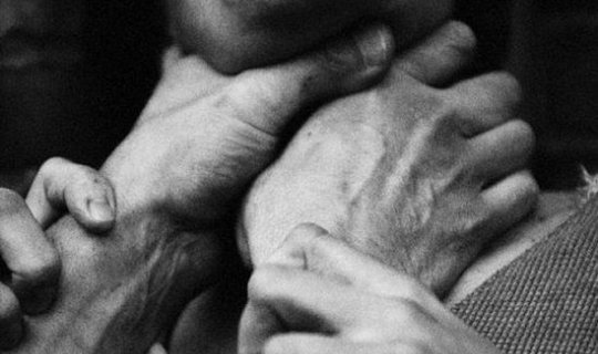 Əvvəlcə əri öldürüb deyildi, amma... - Azərbaycanda yaşlı qadın niyə qətlə yetirilib?