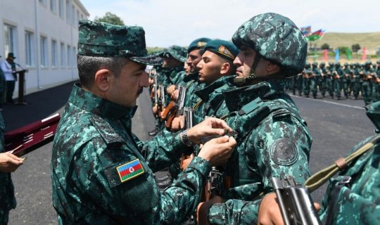 Vətən müharibəsi qəhrəmanlarına orden və medallar təqdim olunub - FOTOxa0