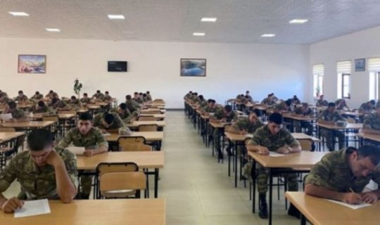 Azərbaycan Ordusunda anonim sorğular keçirilir - FOTO